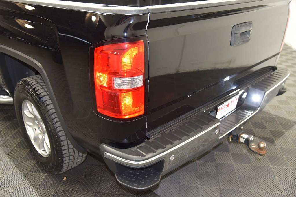 2015 GMC Sierra Image 17