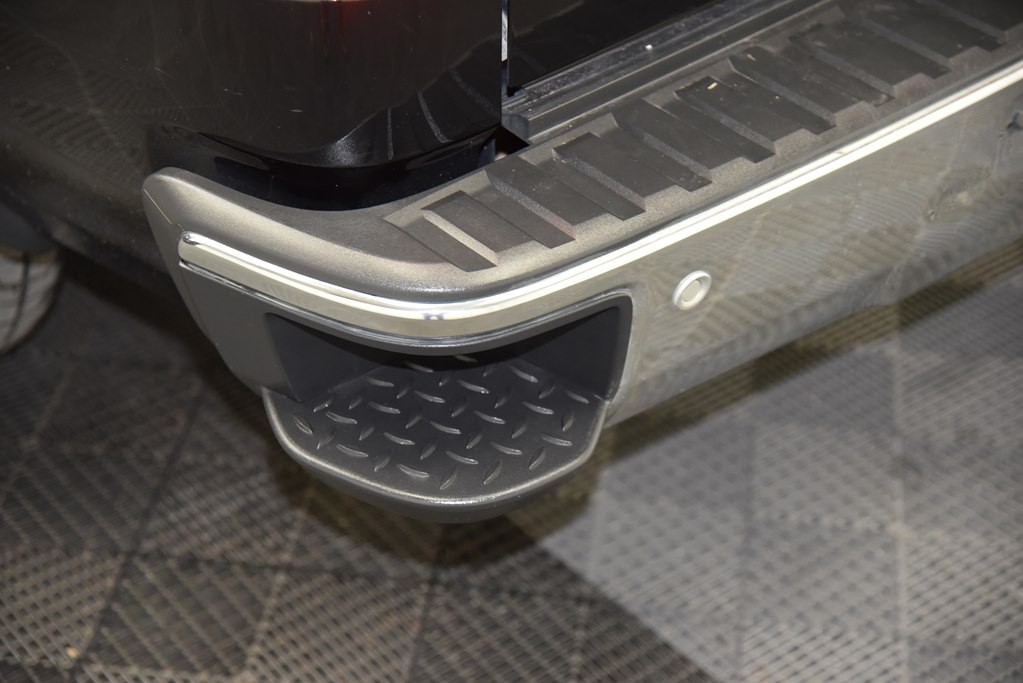 2015 GMC Sierra Image 18