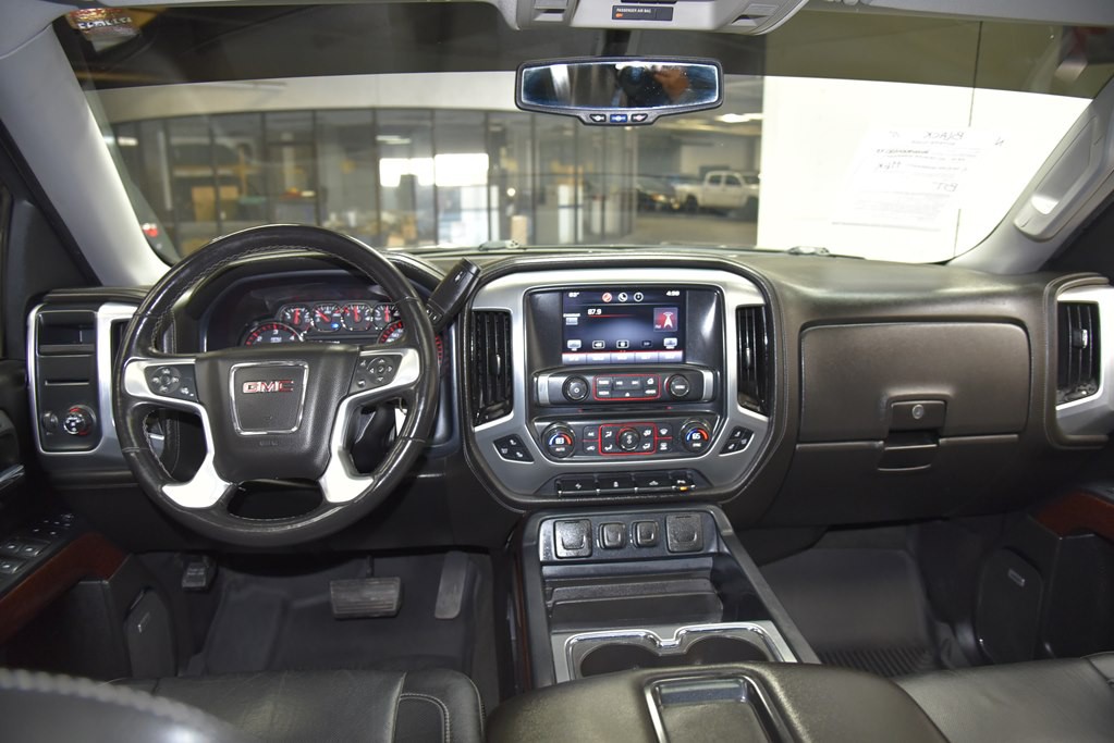 2015 GMC Sierra Image 26