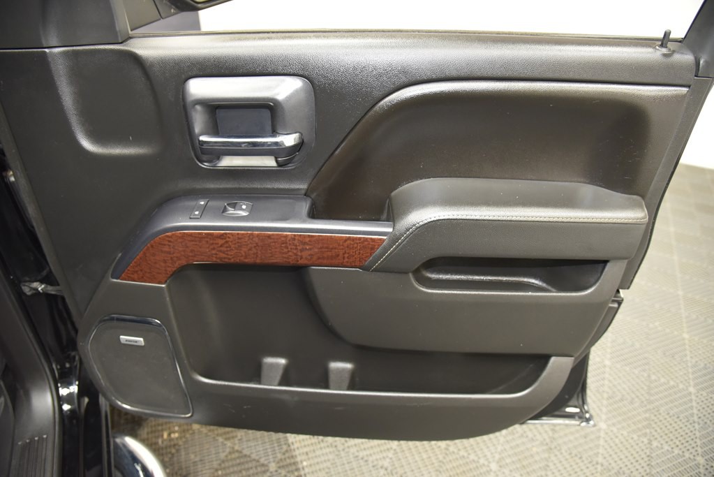 2015 GMC Sierra Image 34