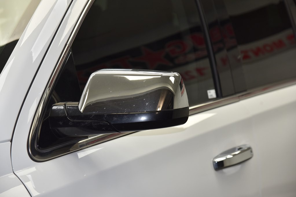 2017 GMC Yukon Image 9