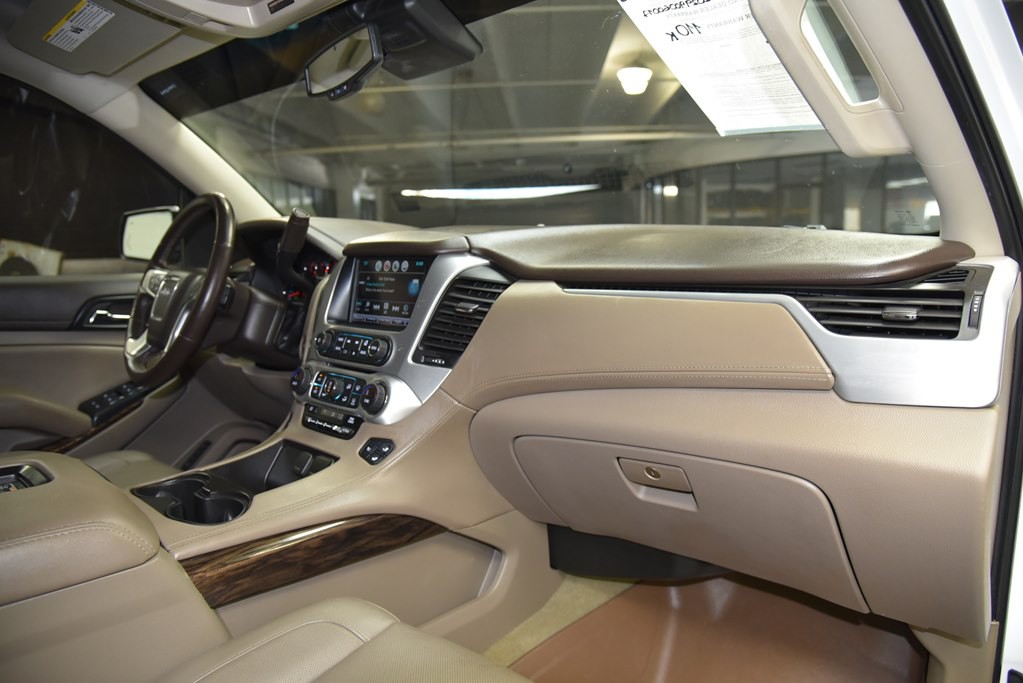 2017 GMC Yukon Image 30