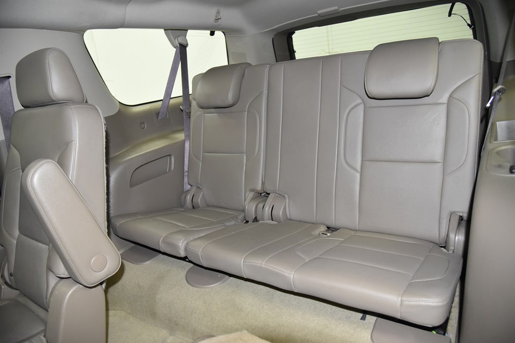 2017 Chevrolet Suburban Image 23