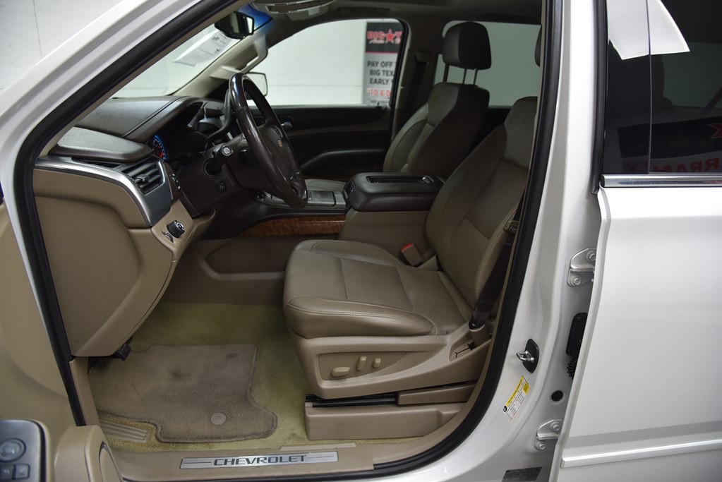 2017 Chevrolet Suburban Image 42