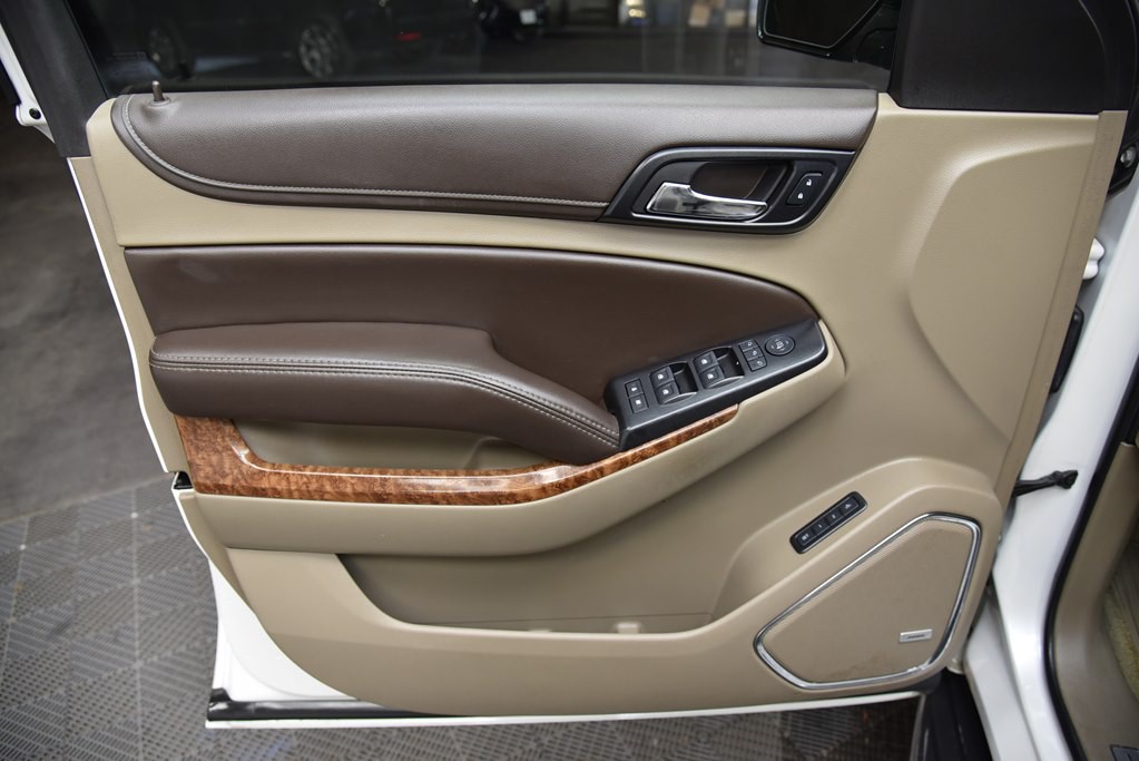 2017 Chevrolet Suburban Image 44