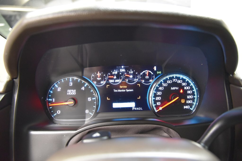 2017 Chevrolet Suburban Image 48