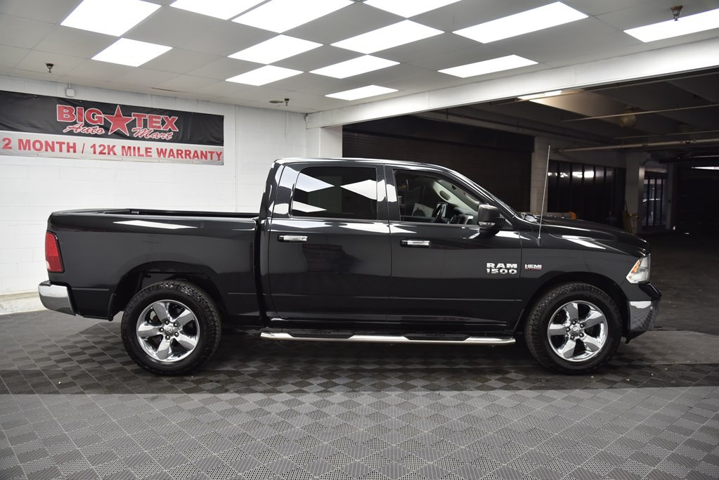 2017 RAM 1500 Image 6