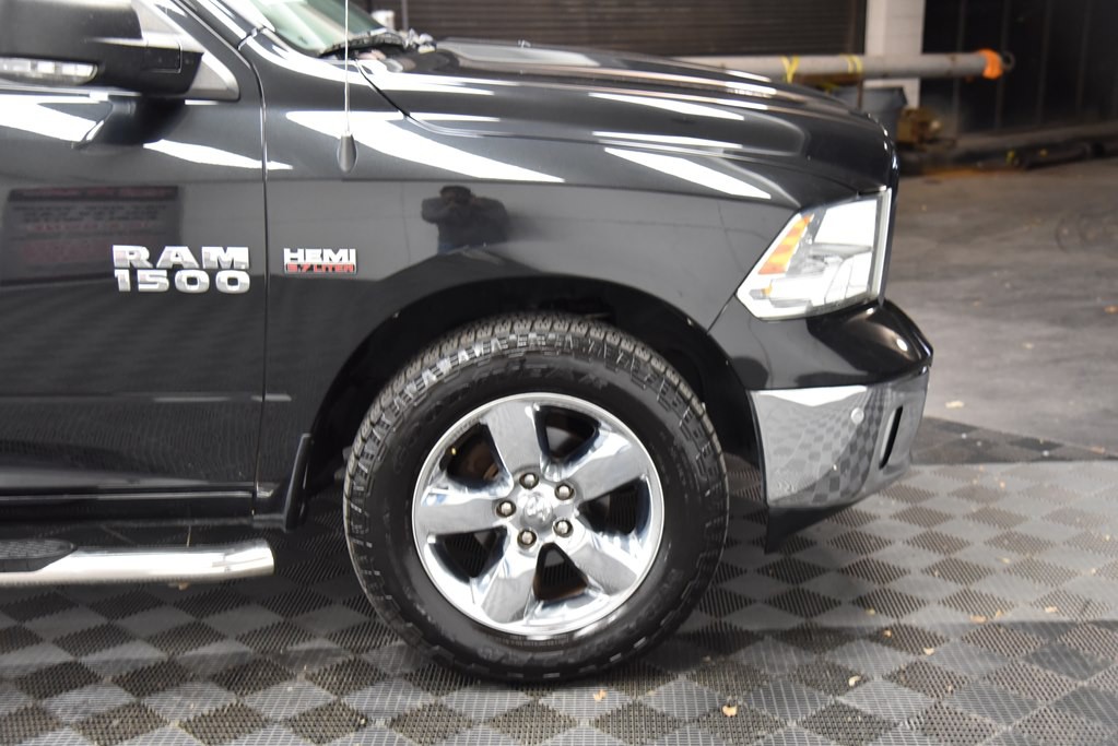 2017 RAM 1500 Image 40