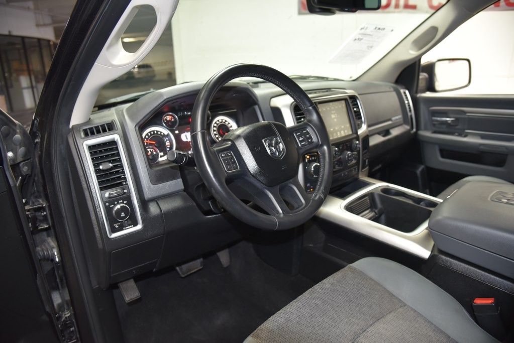 2017 RAM 1500 Image 72