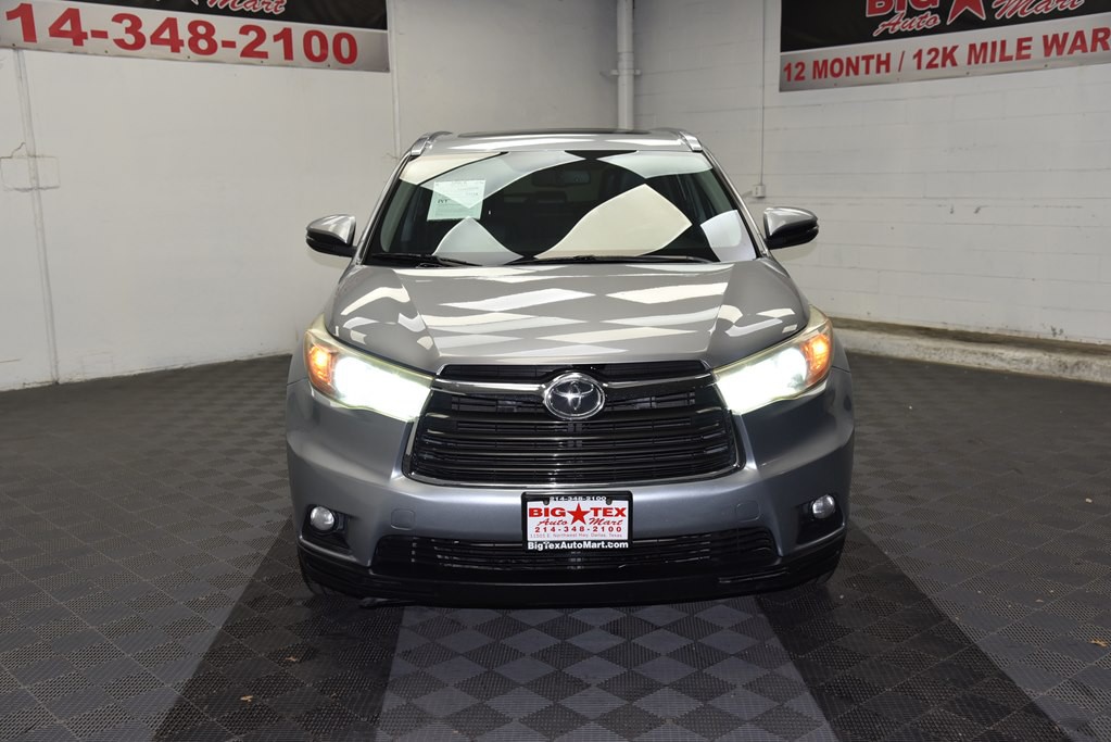 2016 Toyota Highlander Image 8