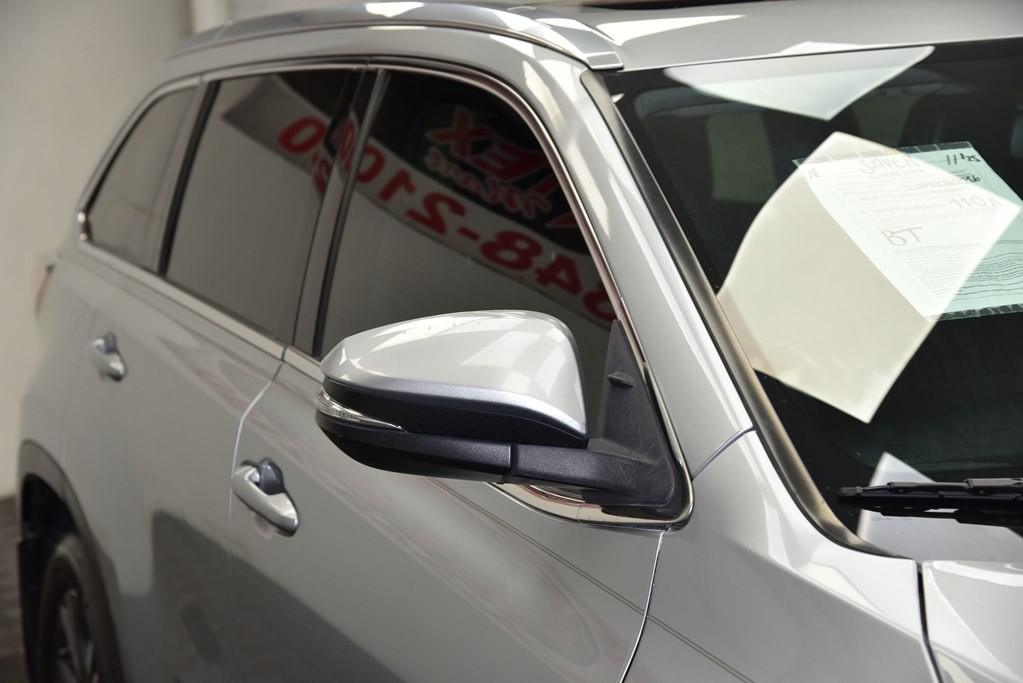 2016 Toyota Highlander Image 12