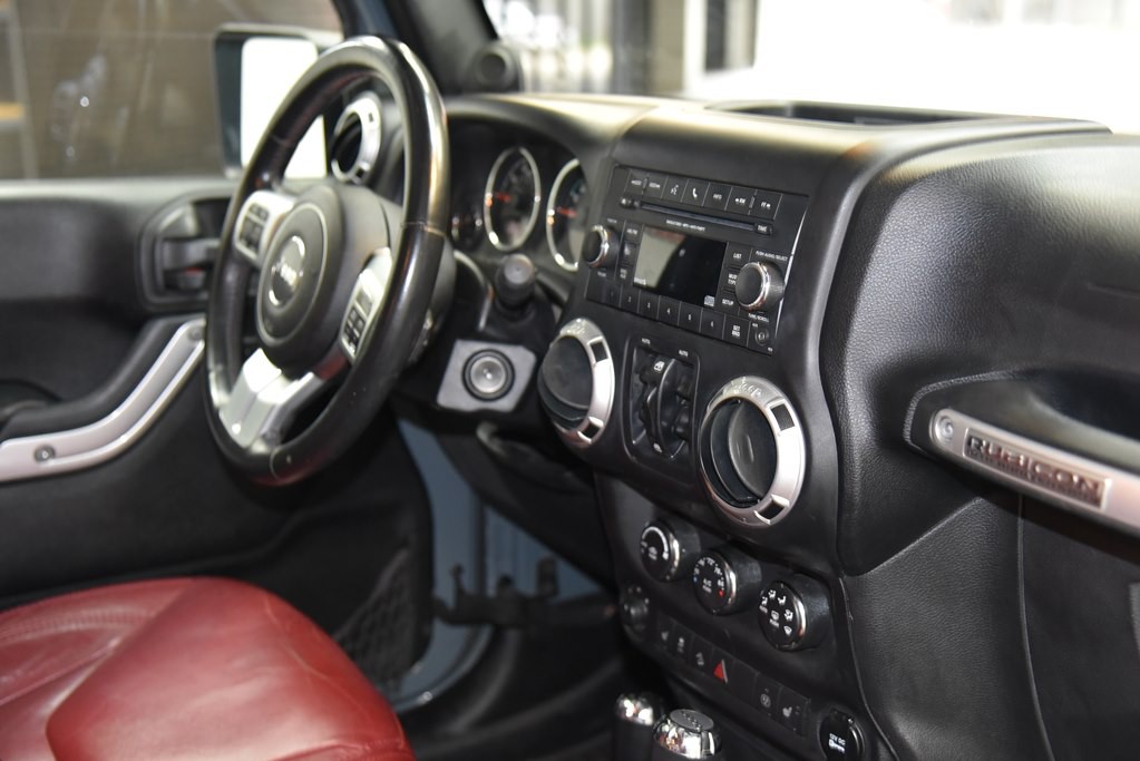2013 Jeep Wrangler Unlimited Image 30