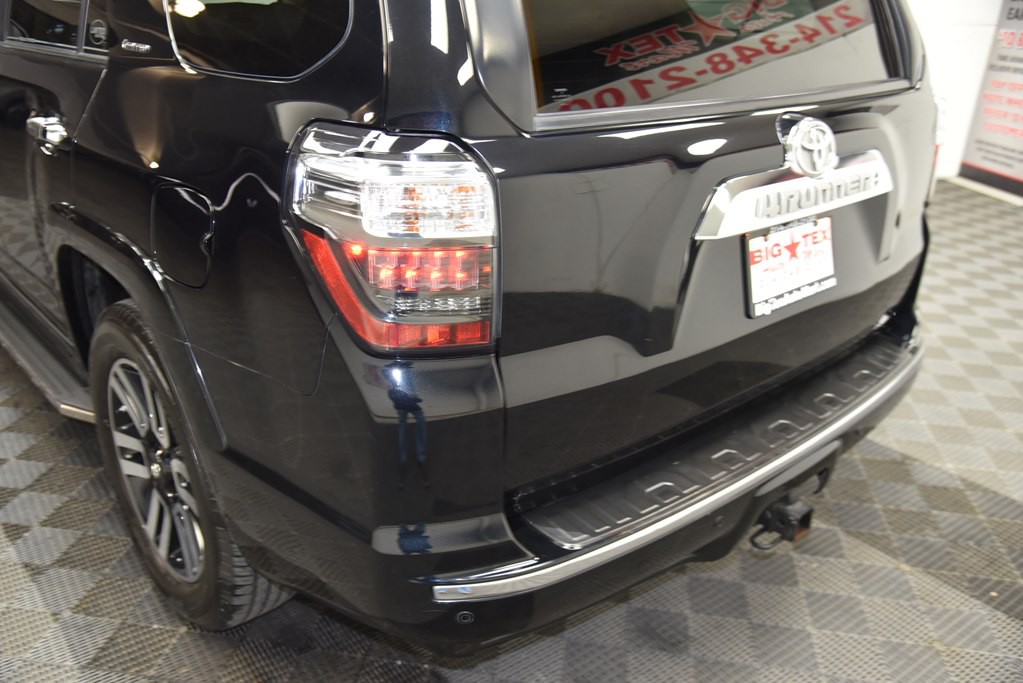 2014 Toyota 4Runner Image 16