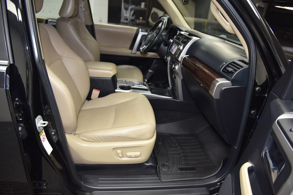 2014 Toyota 4Runner Image 29