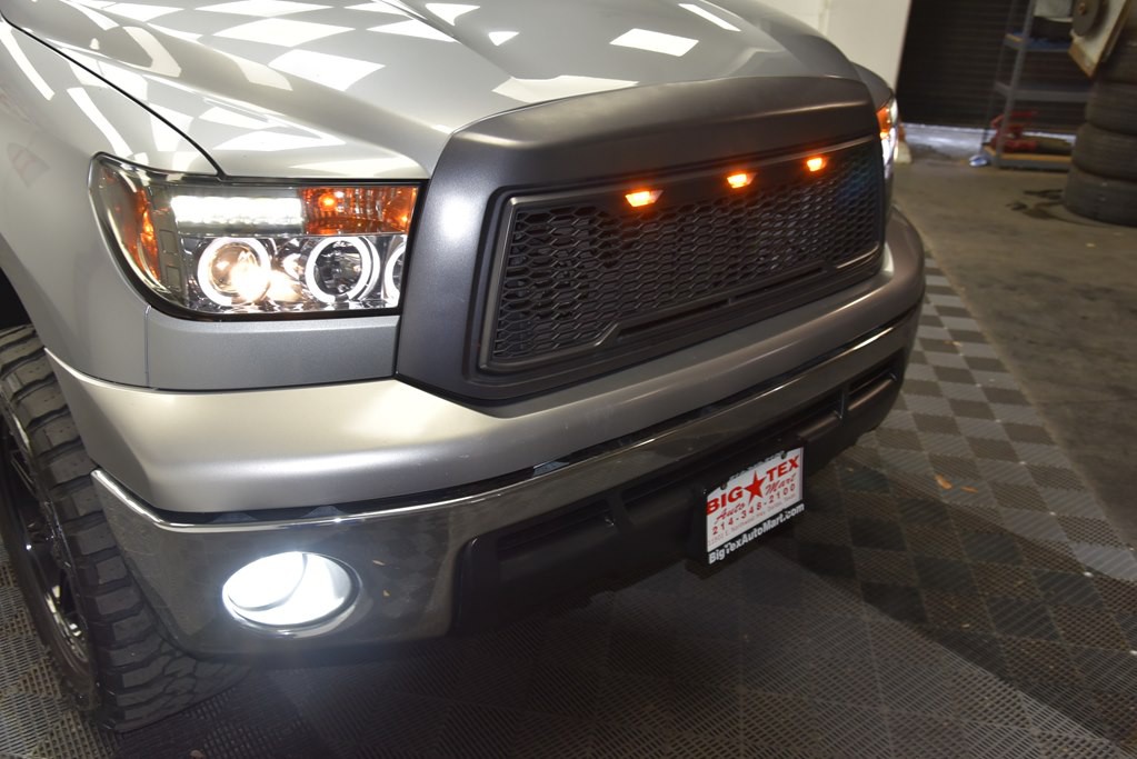 2013 Toyota Tundra Image 12
