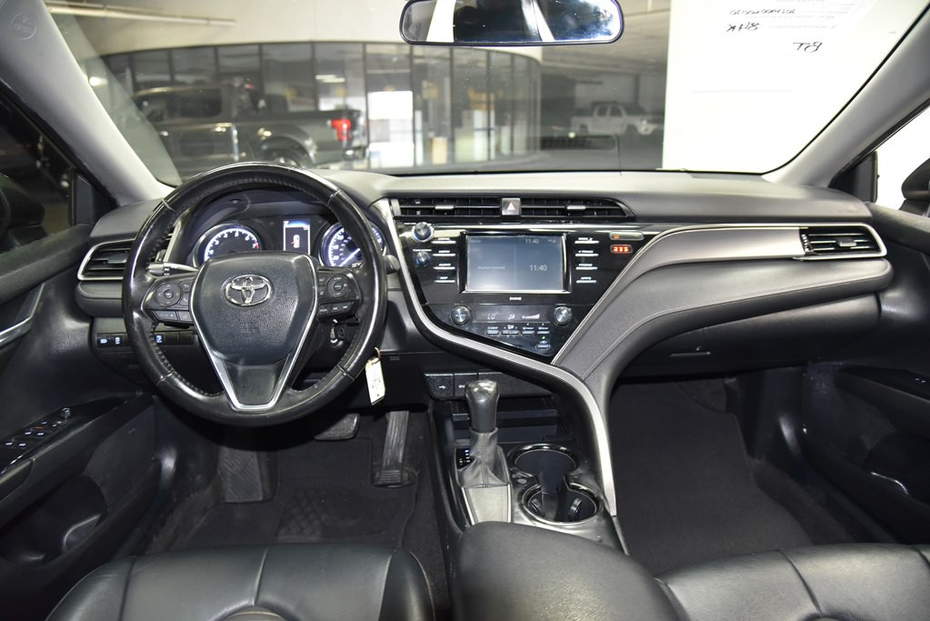 2020 Toyota Camry Image 18