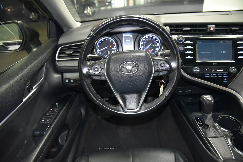 2020 Toyota Camry Image 19