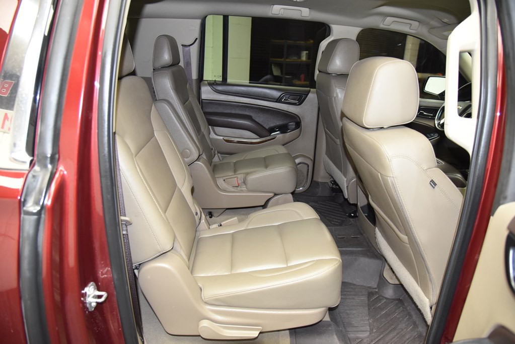 2020 Chevrolet Suburban Image 22