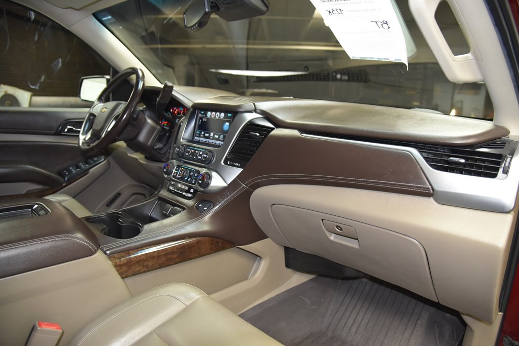 2020 Chevrolet Suburban Image 27