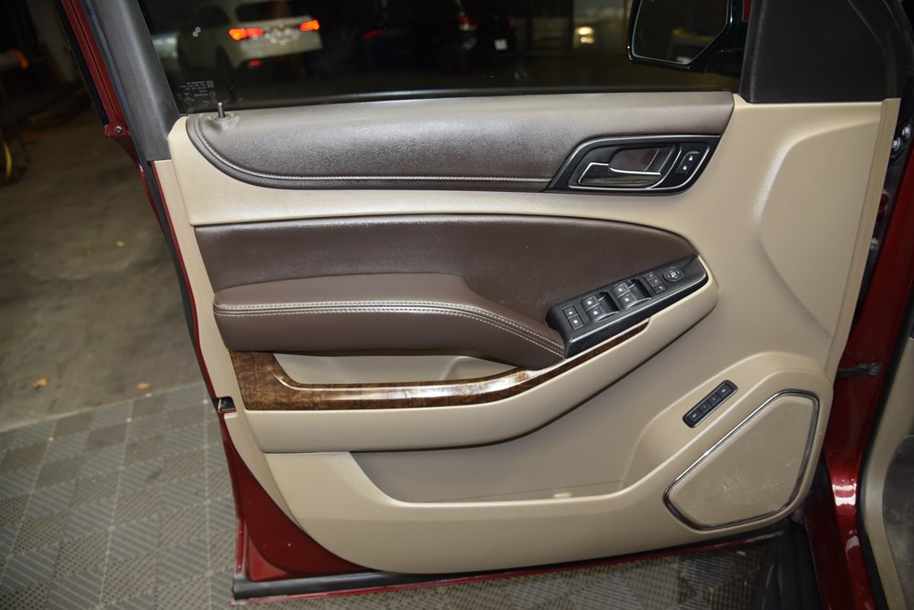 2020 Chevrolet Suburban Image 32