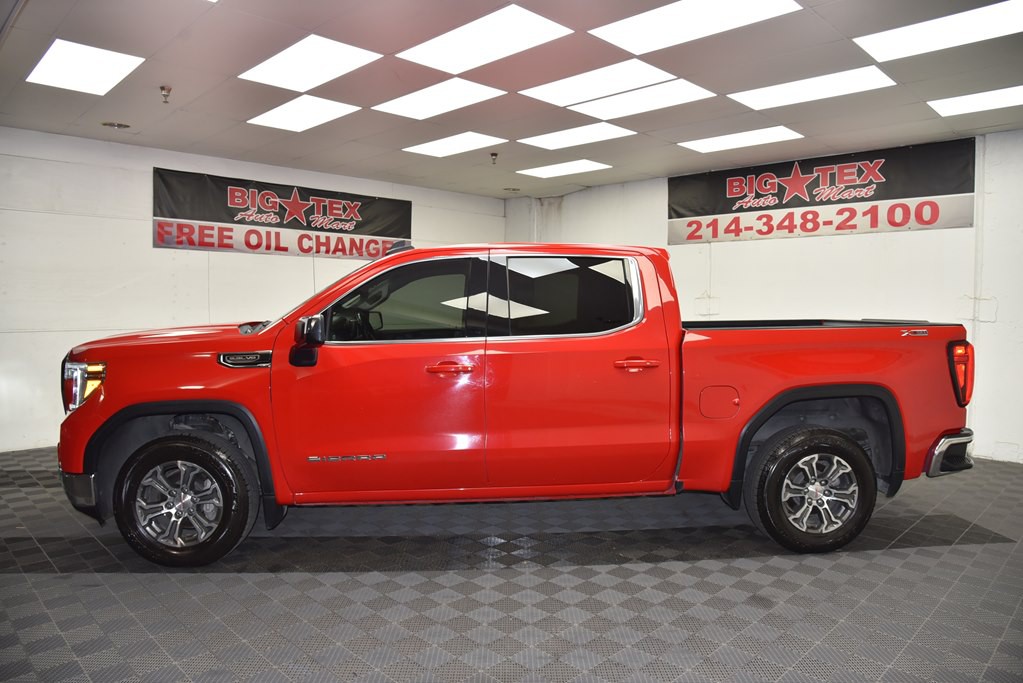 2019 GMC Sierra Image 2