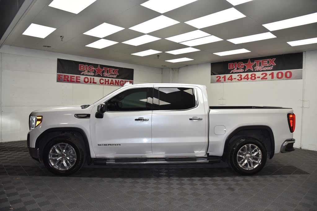 2019 GMC Sierra Image 2