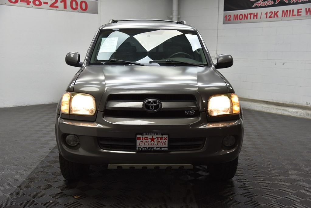 2007 Toyota Sequoia Image 8