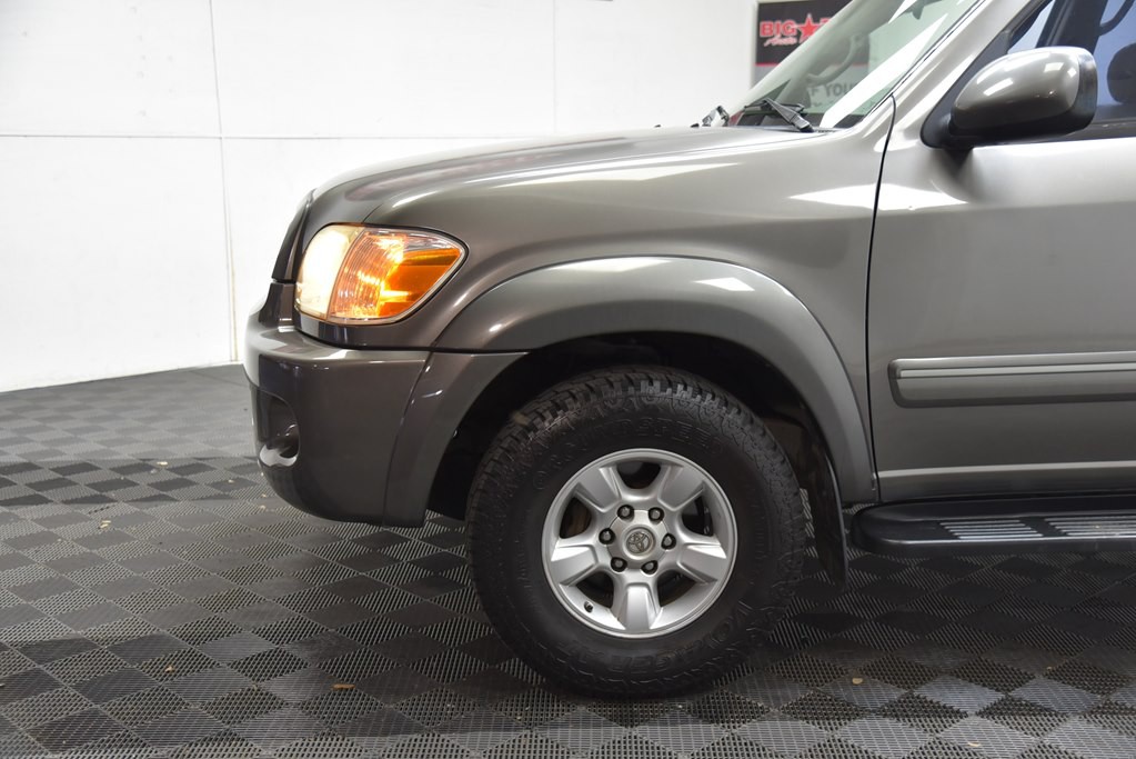 2007 Toyota Sequoia Image 23