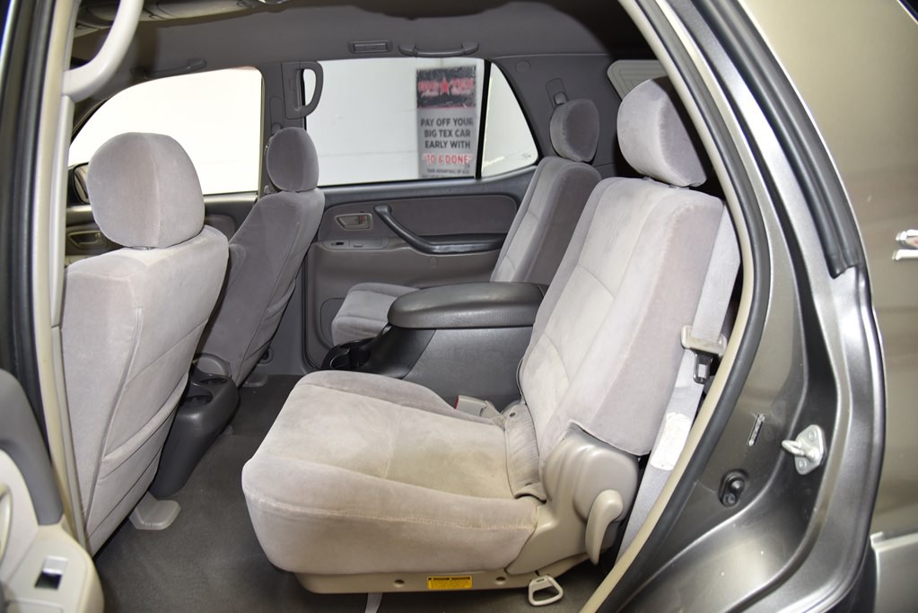 2007 Toyota Sequoia Image 36