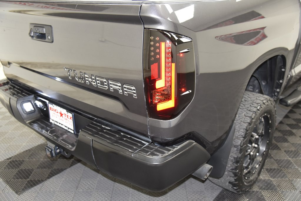 2016 Toyota Tundra Image 15