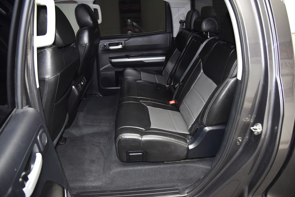 2016 Toyota Tundra Image 19