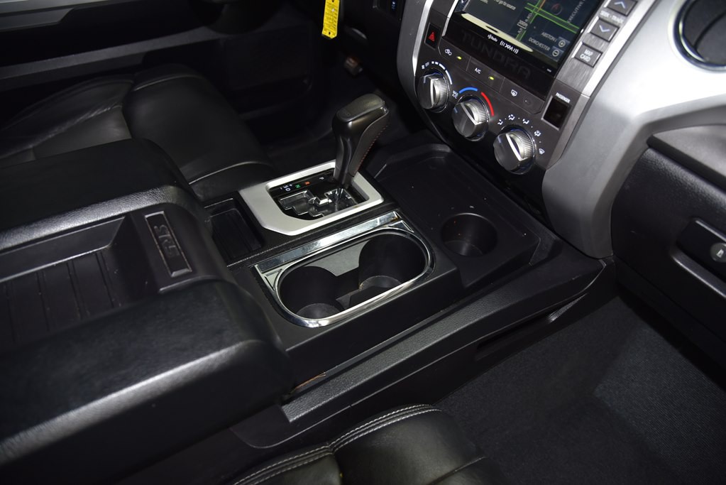 2016 Toyota Tundra Image 35