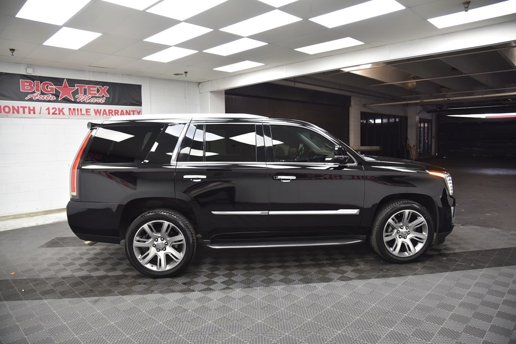 2016 Cadillac Escalade Image 6