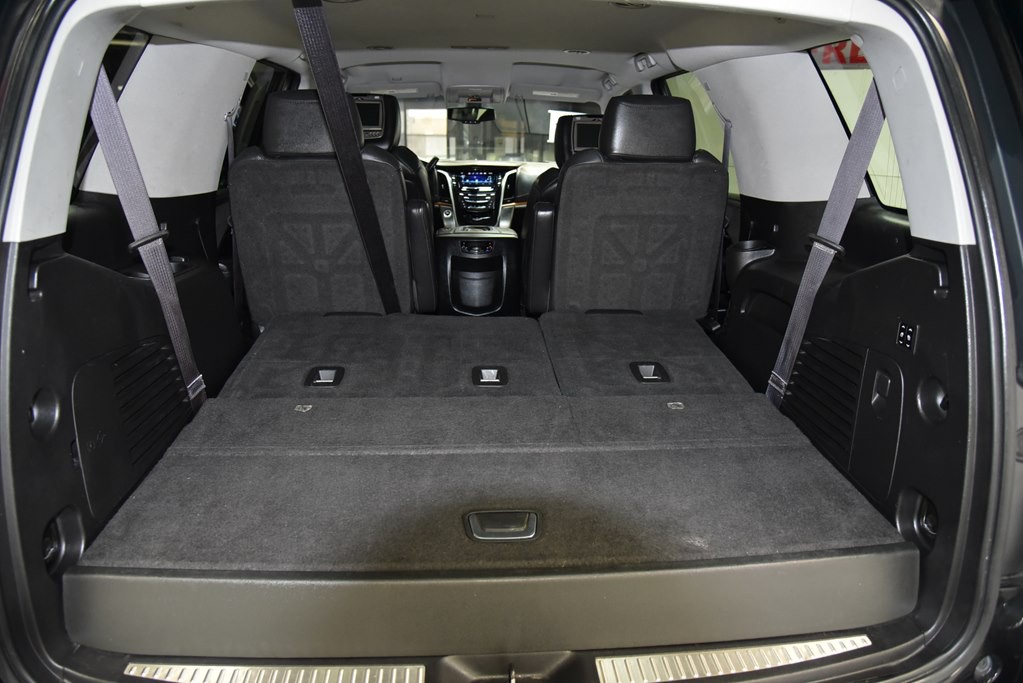 2016 Cadillac Escalade Image 20