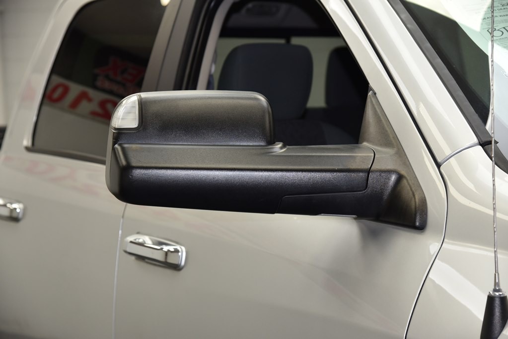 2015 RAM 2500 Image 14