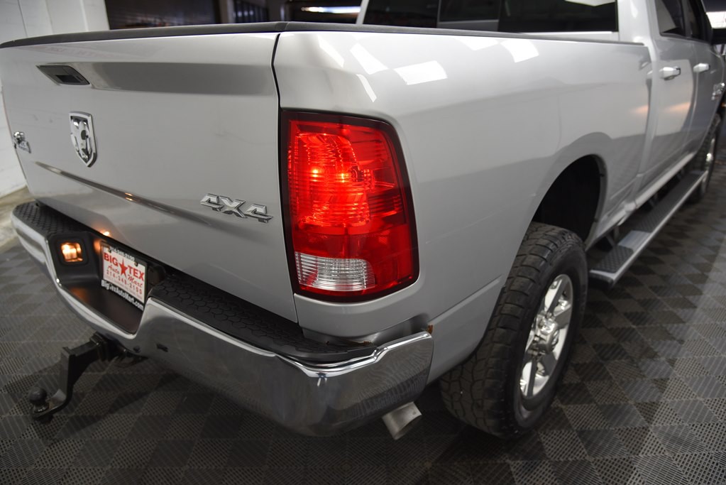2015 RAM 2500 Image 17