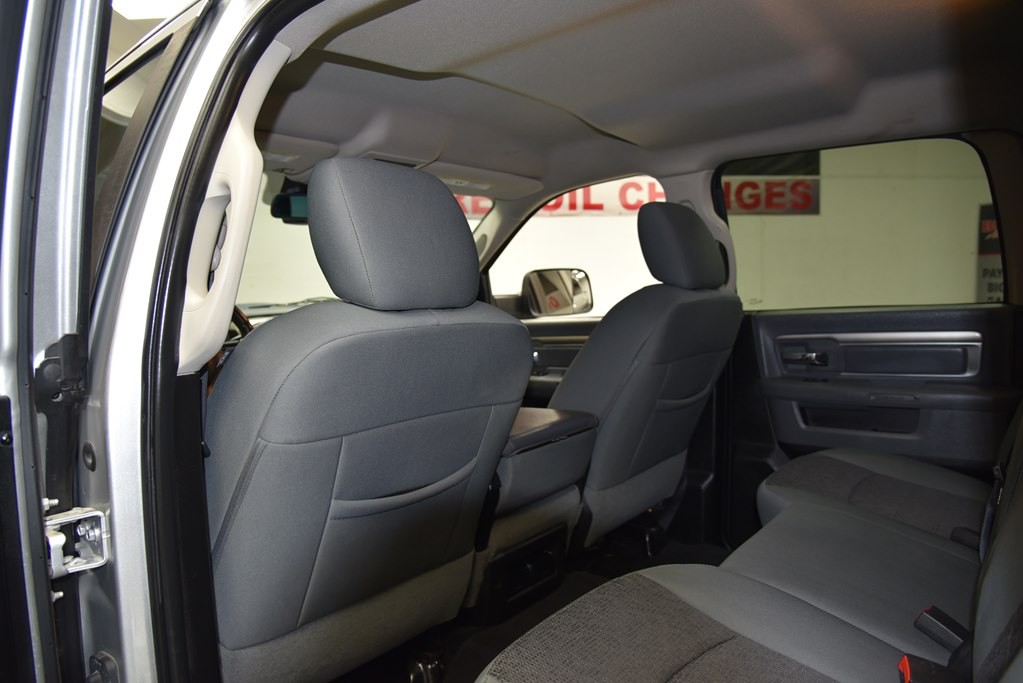 2015 RAM 2500 Image 25