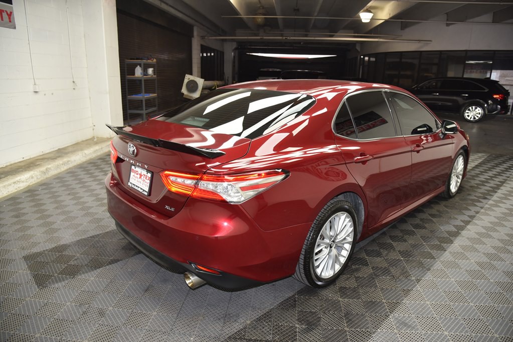 2018 Toyota Camry Image 5