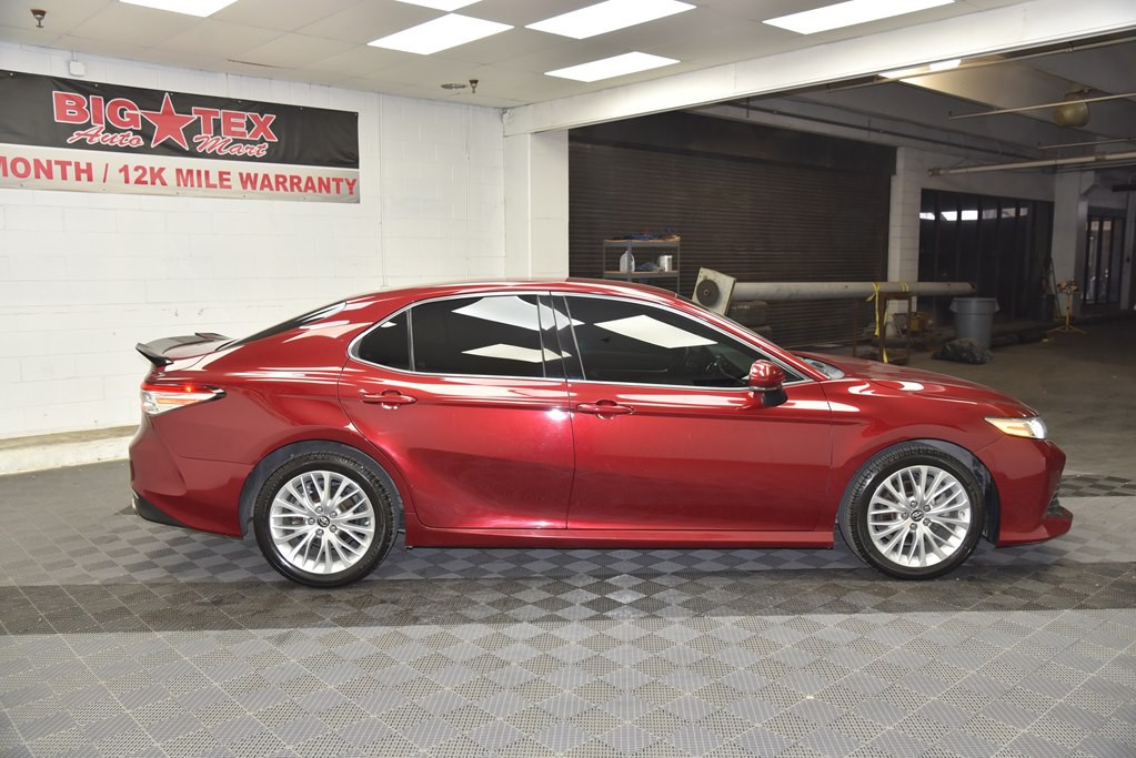 2018 Toyota Camry Image 6