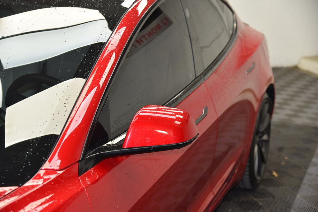 2020 Tesla Model 3 Image 10