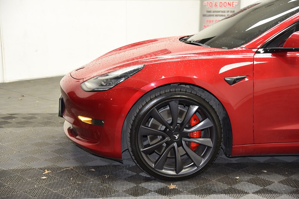 2020 Tesla Model 3 Image 32