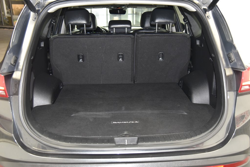 2022 Hyundai Santa Fe Image 17