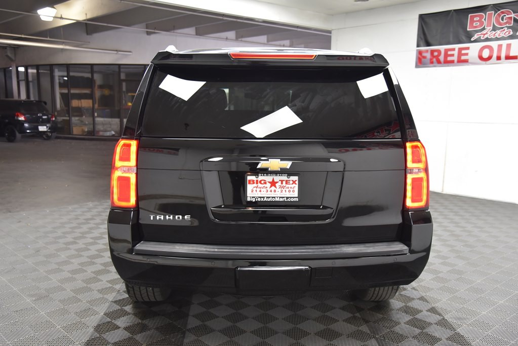 2017 Chevrolet Tahoe Image 4