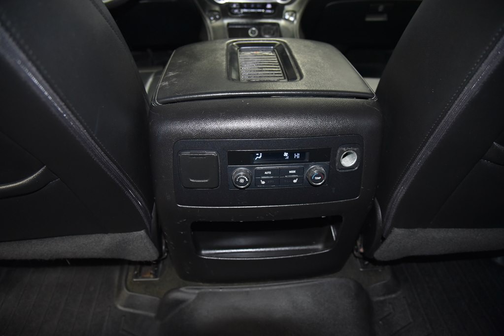 2017 Chevrolet Tahoe Image 25