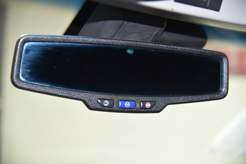 2017 Chevrolet Tahoe Image 42