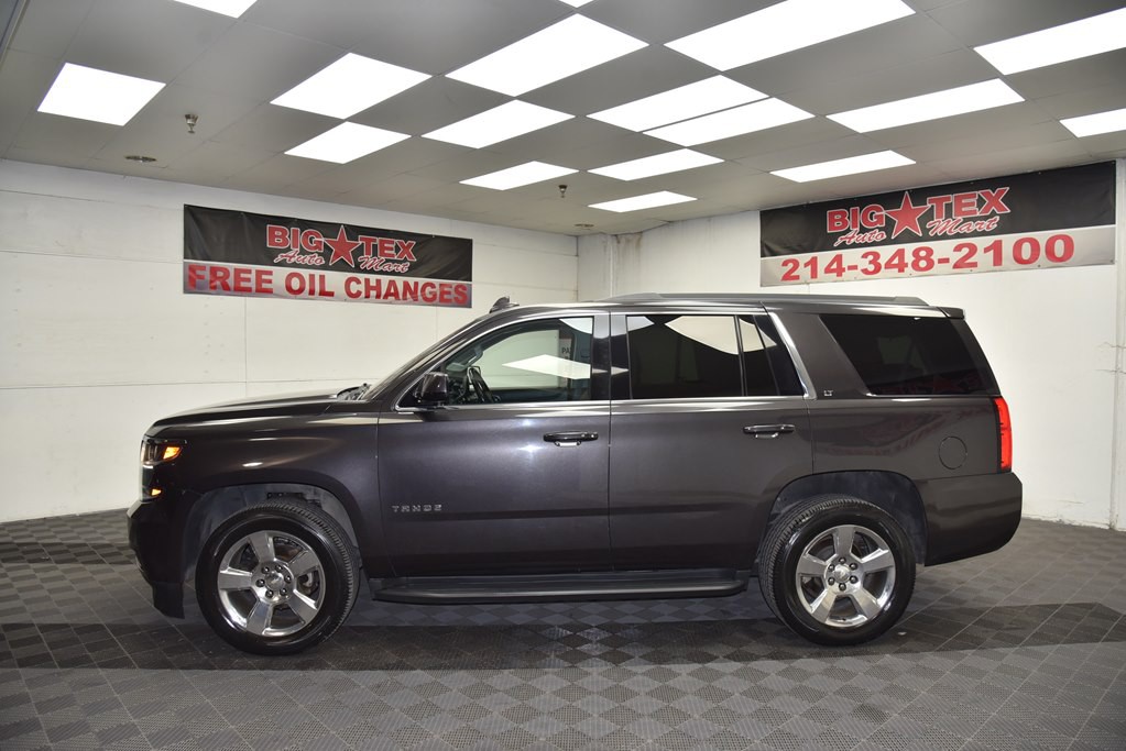 2016 Chevrolet Tahoe Image 2