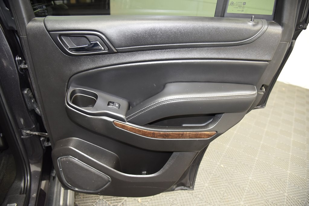 2016 Chevrolet Tahoe Image 33