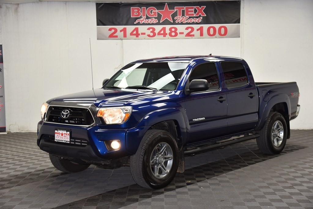 2014 Toyota Tacoma Image 1