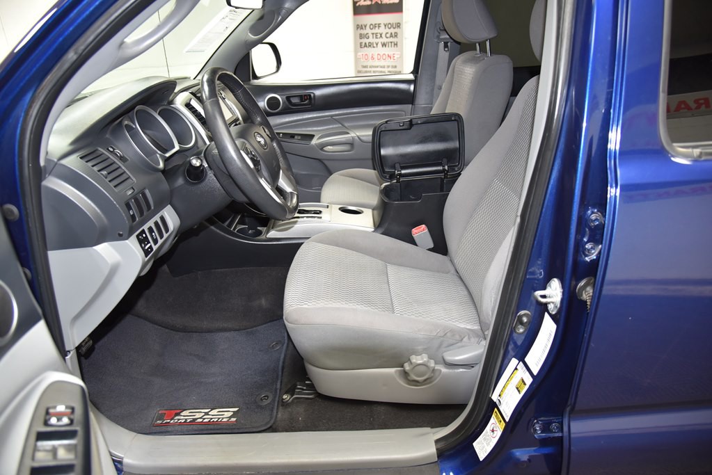 2014 Toyota Tacoma Image 21