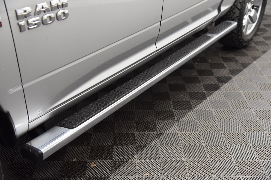 2017 RAM 1500 Image 10